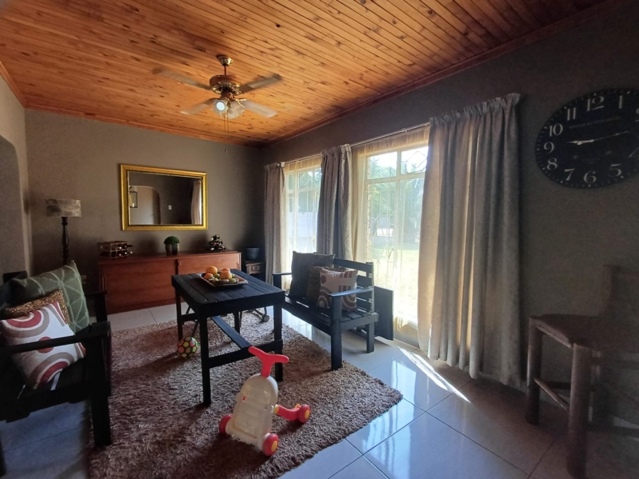 3 Bedroom Property for Sale in Adamayview North West